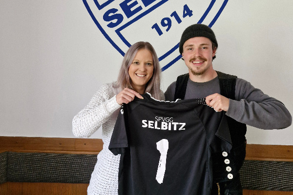 Laurenz kehrt nach Selbitz zurück! | SpVgg Selbitz